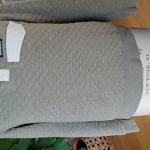Patagonia  organic cotton  quilted snap  t pullover - Picture 5 of 14